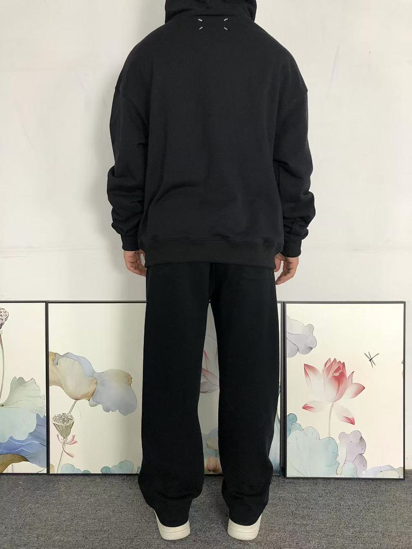 On Running 165 MAISON MARGIELA HOODIE 5123026162 (Im 170Cm 60Kg I Wear Size 44 In The Phot) - Image 4
