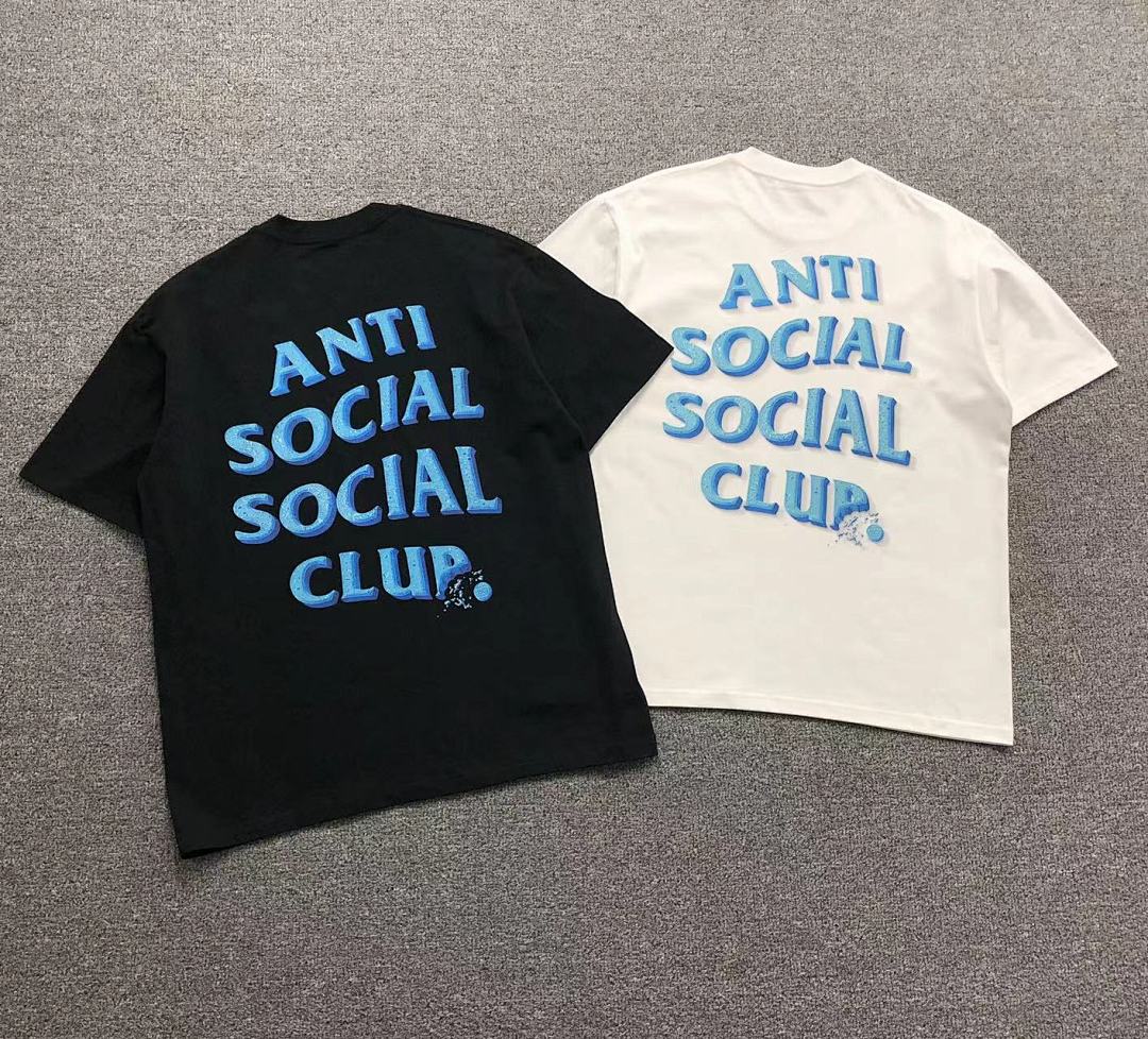Christian Louboutin 85 ANTI SOCIAL CLUB T-SHIRT 312231302 (Im 170Cm 57Kg I Wear Size L In The Phot)