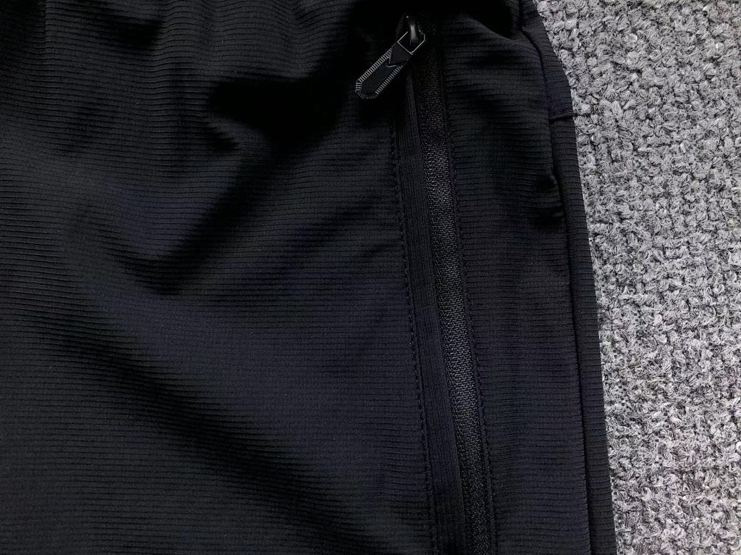 On Running 128 LULULEMON - Image 18