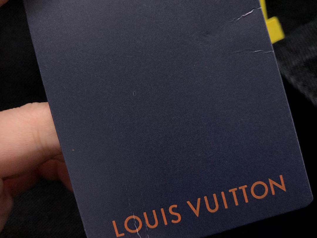 Louis Vuitton TROUSERS 228 L⭐ - Image 26