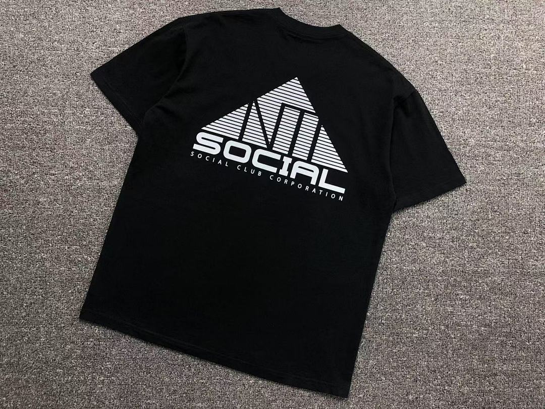 Christian Louboutin 85 ANTI SOCIAL CLUB T-SHIRT - Image 9