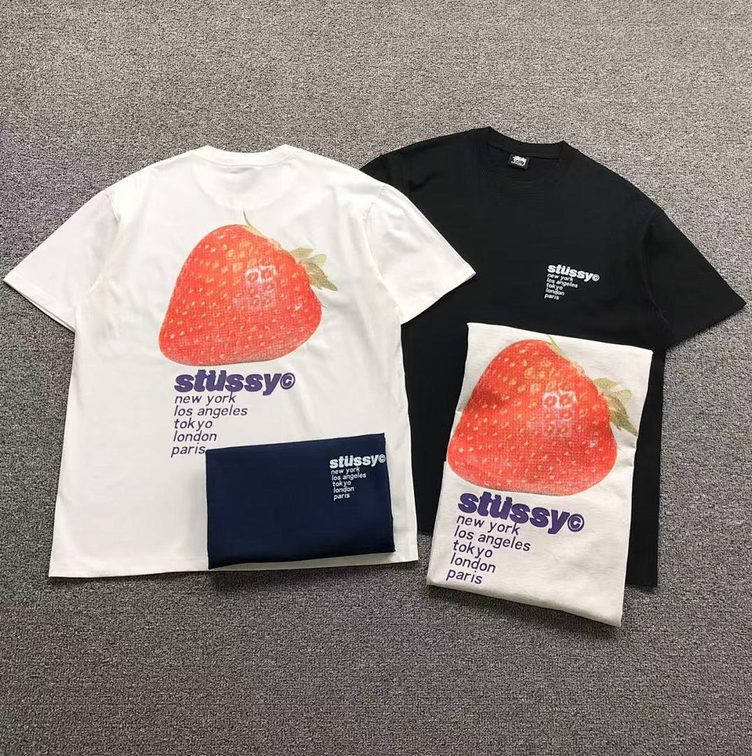Stussy 85 STUSSY T-SHIRT 3104090231 Im 170Cm 60Kg I Wear Size L In The Phot
