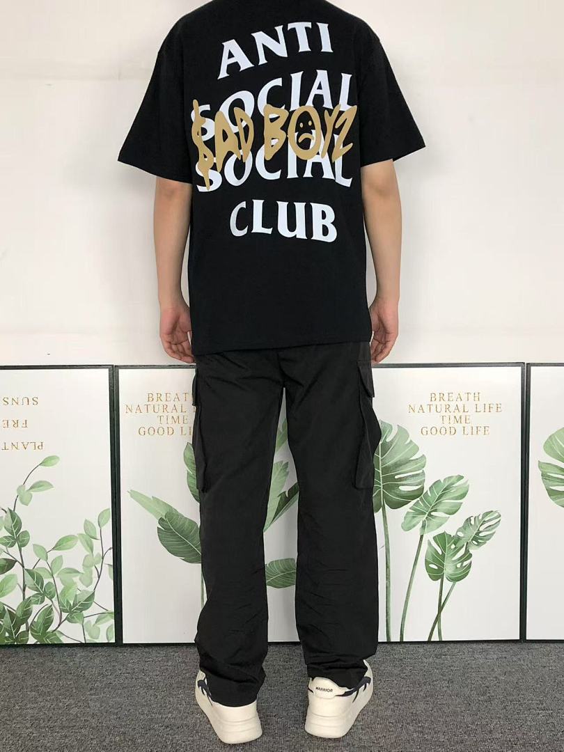 Christian Louboutin 85 ANTI SOCIAL CLUB T-SHIRT 41421202 (Im 170Cm 60Kg I Wear Size M In The Phot) - Image 4