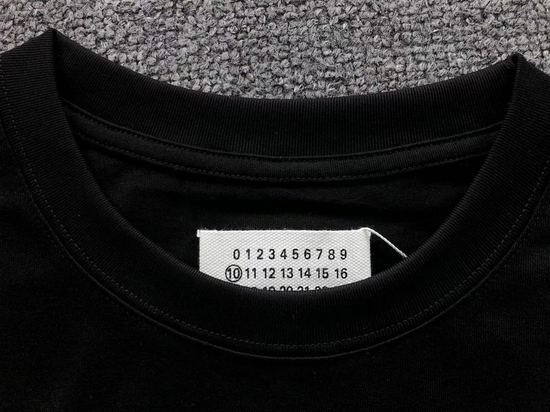 On Running 78 MAISON MARGIELA T-SHIRT 4107051486 (Im 170Cm 60Kg I Wear Size 46 In The Phot) - Image 19