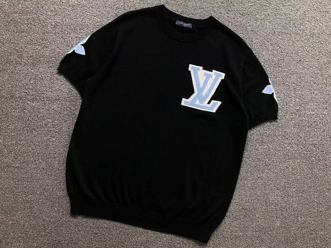 Louis Vuitton 135 L⭐ T-SHIRT 42030217156 (Im 172Cm 55Kg I Wear Size M In The Phot) - Image 11