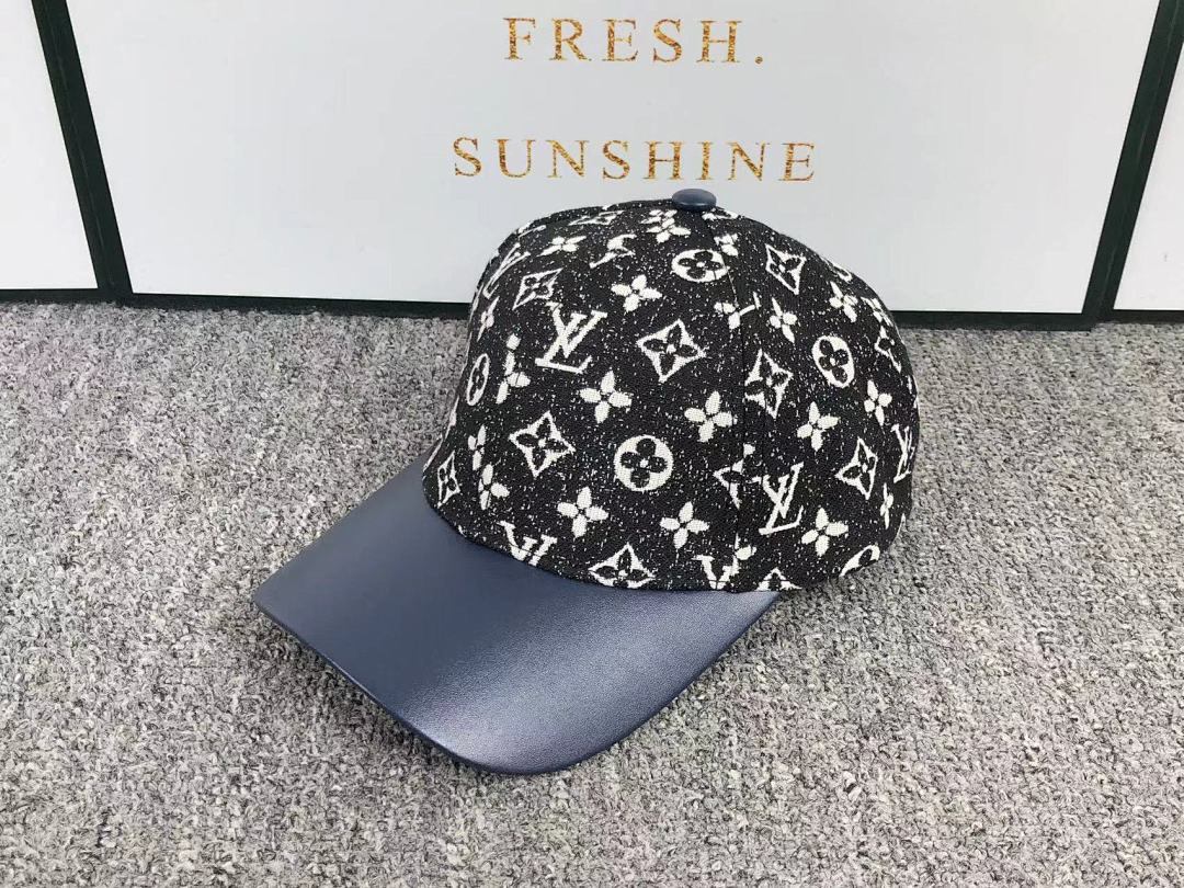 Louis Vuitton 65 L⭐ - Image 3