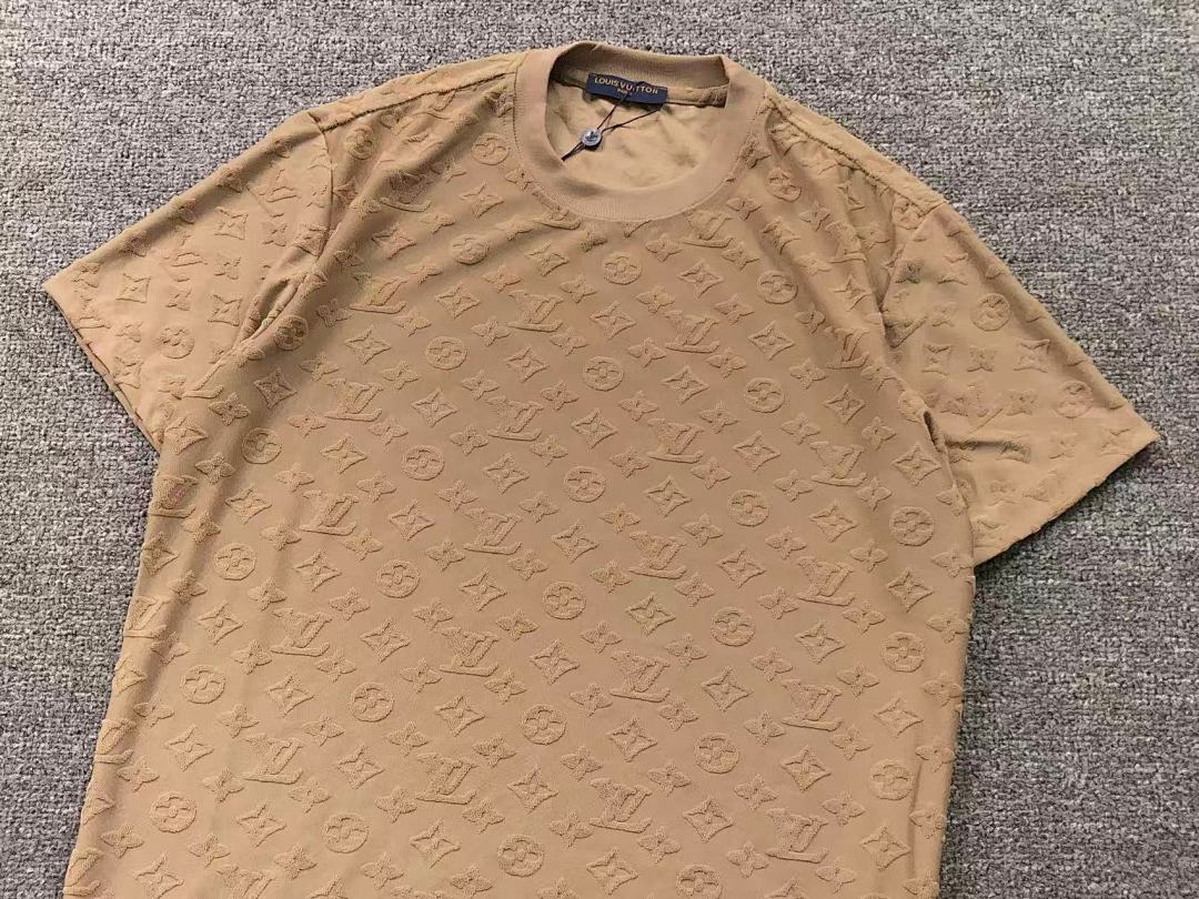 Louis Vuitton 88 L⭐ T-SHIRT 1112263932 (Im 170Cm 60Kg I Wear Size M In The Phot) - Image 13