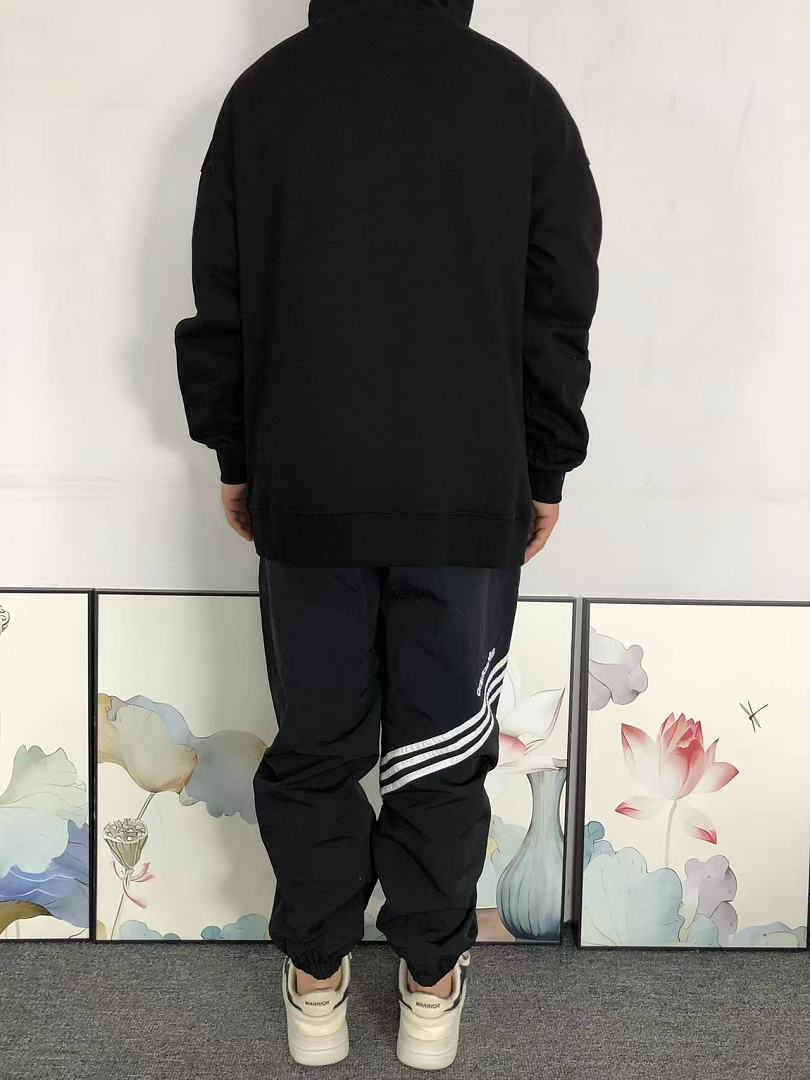 Drew House 175 DREW HOODIE 2207252017 (Im 170Cm 60Kg I Wear Size S In The Phot) - Image 4