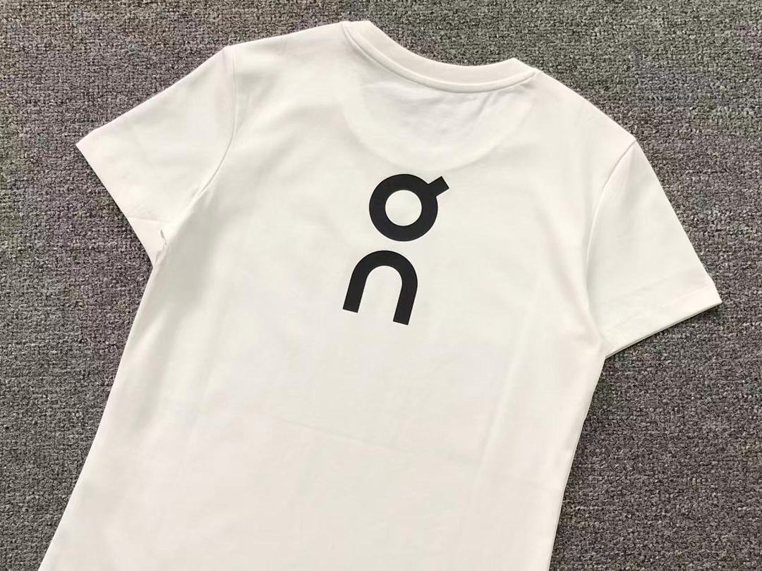 On Running 88 ON T-SHIRT FEMAIE - Image 7