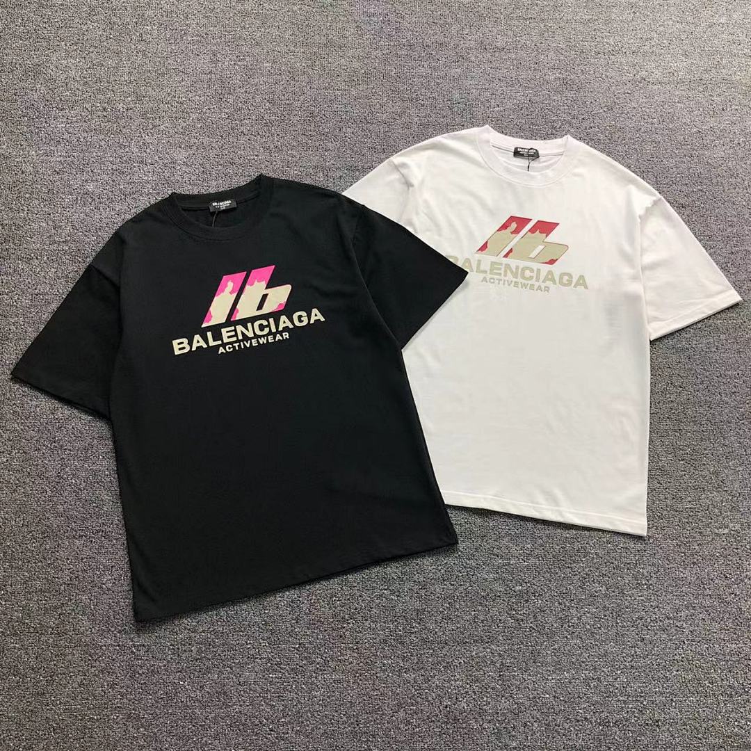 Balenciaga 108 B⭐L⭐⭐⭐IA⭐A T-SHIRT 213030721 (Im 170Cm 55Kg I Wear Size XS In The Phot)