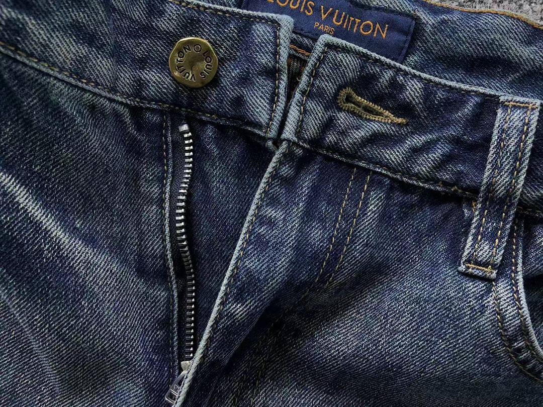 Louis Vuitton 245 L⭐ - Image 18