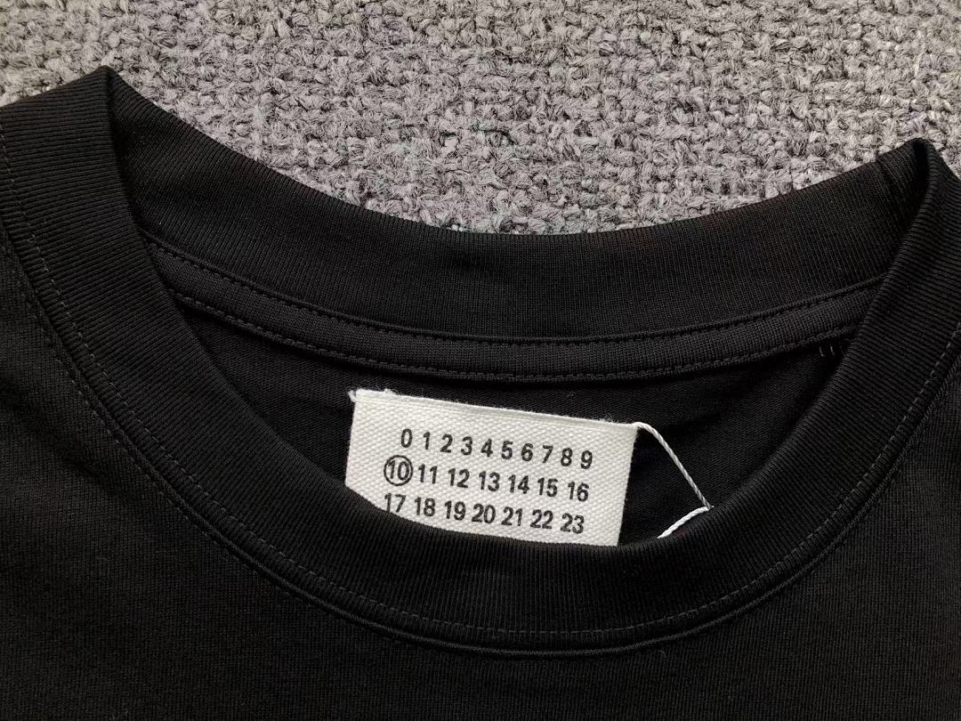 On Running 78 MAISON MARGIELA T-SHIRT 4107052886 (Im 170Cm 60Kg I Wear Size 46 In The Phot) - Image 19