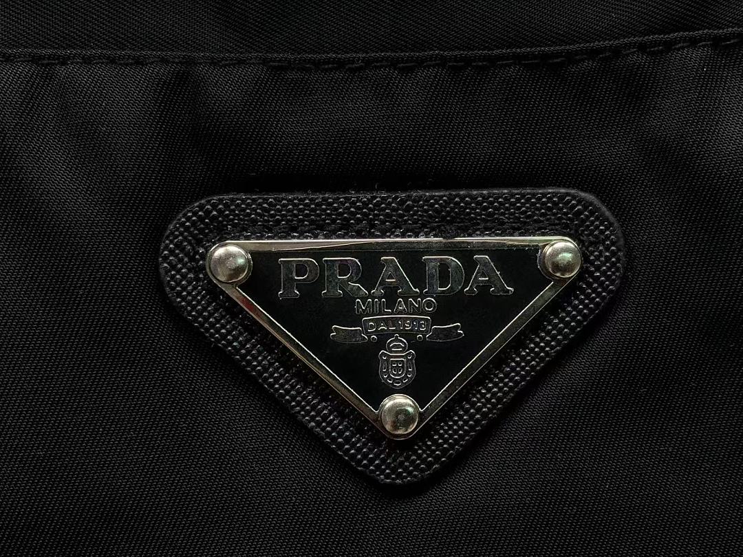 Prada 195 P⭐A⭐A - Image 6
