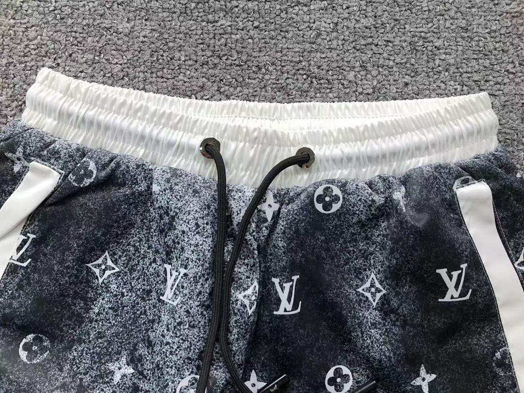 Louis Vuitton 95 L⭐ SHORTS 3105151220 (Im 170Cm 60Kg I Wear Size M In The Phot) - Image 11
