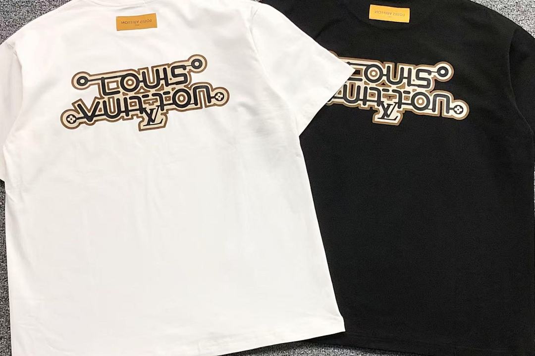 Louis Vuitton 108 L⭐T-SHIRT 41081903133 (Im 170Cm 60Kg I Wear Size XL In The Phot) - Image 6