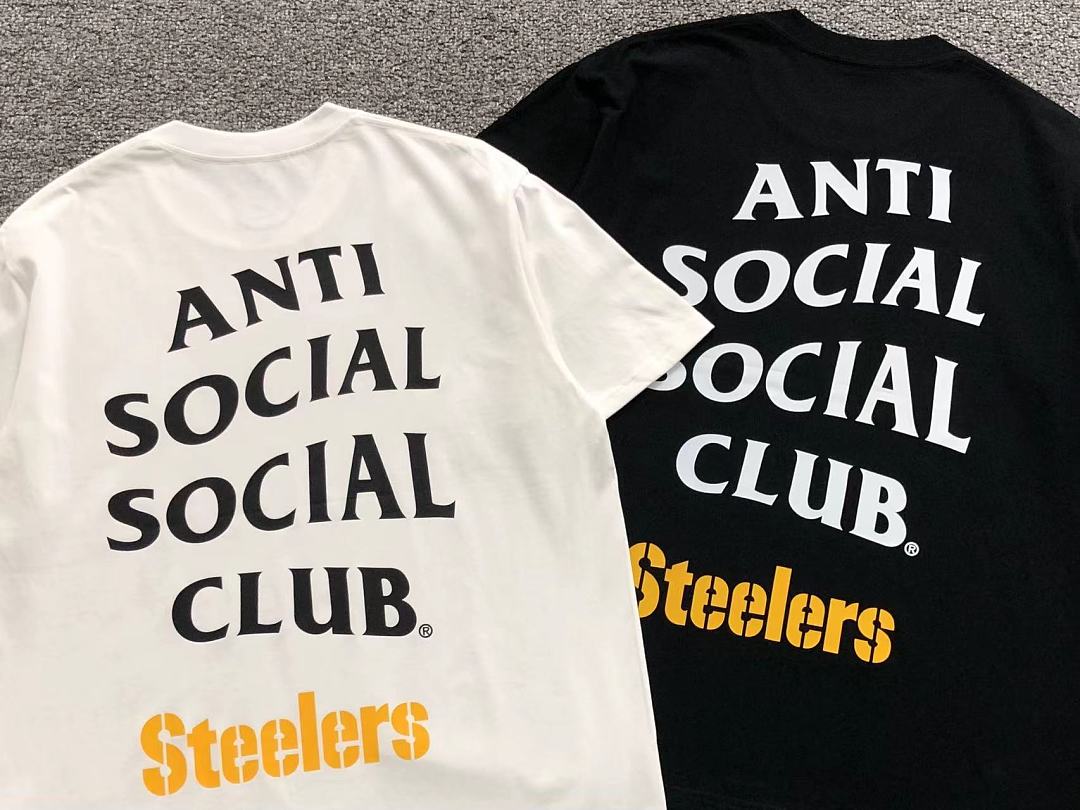 Christian Louboutin 88 ANTI SOCIAL CLUB T-SHIRT 126212402 (Im 170Cm 60Kg I Wear Size L In The Phot) - Image 6