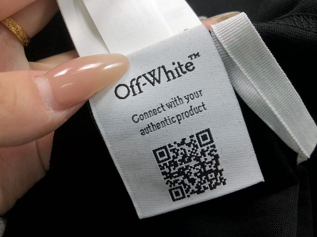 Off-White 115 OFF-WHITE T-SHIRT 4123044165 (Im 170Cm 60Kg I Wear Size S In The Phot) - Image 26