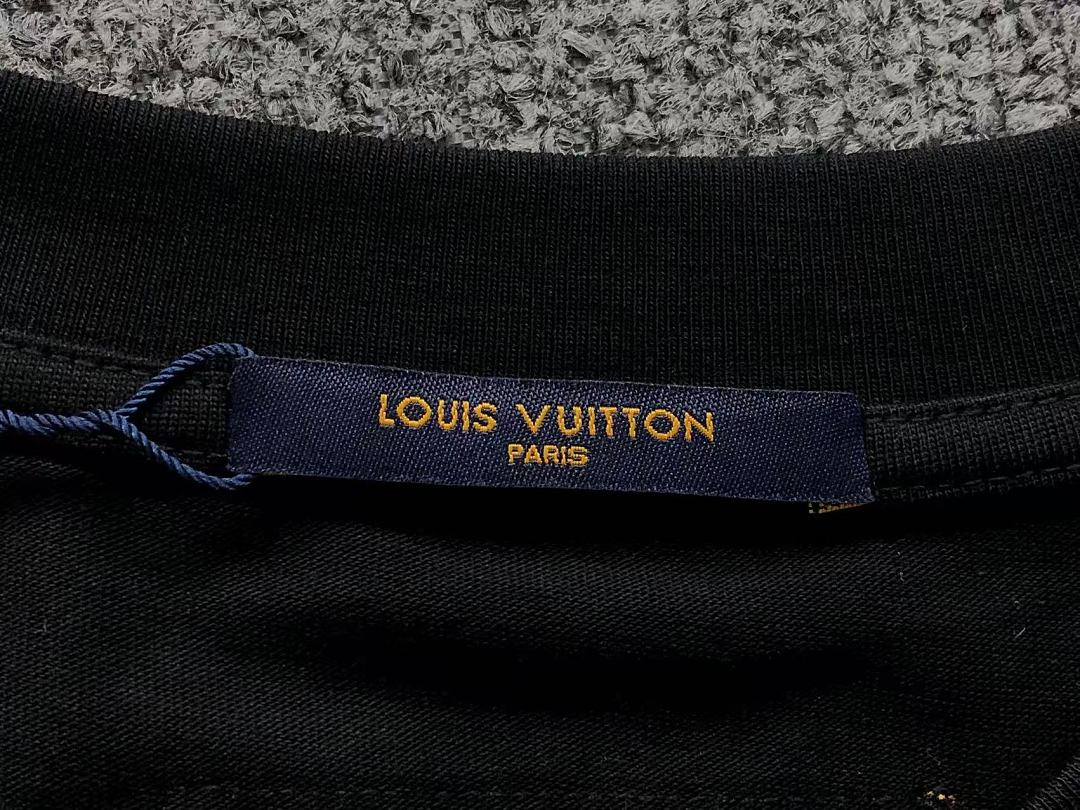 Louis Vuitton 129 L⭐ T-SHIRT 126271060 (Im 170Cm 60Kg I Wear Size XL In The Phot) - Image 21