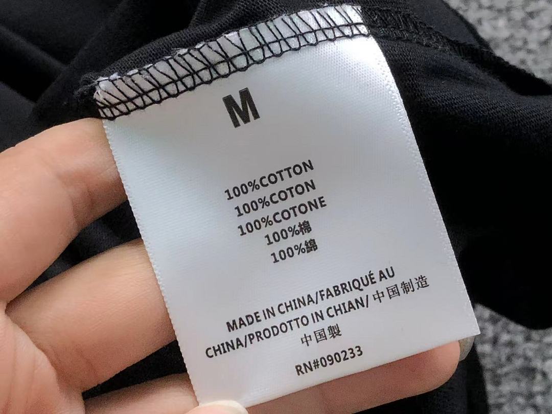 Fear of God 98 FOG T-SHIRT 22040419125 (Im 170Cm 60Kg I Wear Size M In The Phot) - Image 22