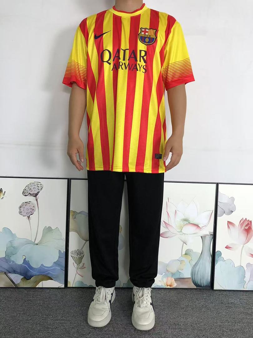 Unbranded 88 FOOTBALL T-SHIRT 1252144002 (Im 170Cm 60Kg I Wear Size L In The Phot) - Image 3