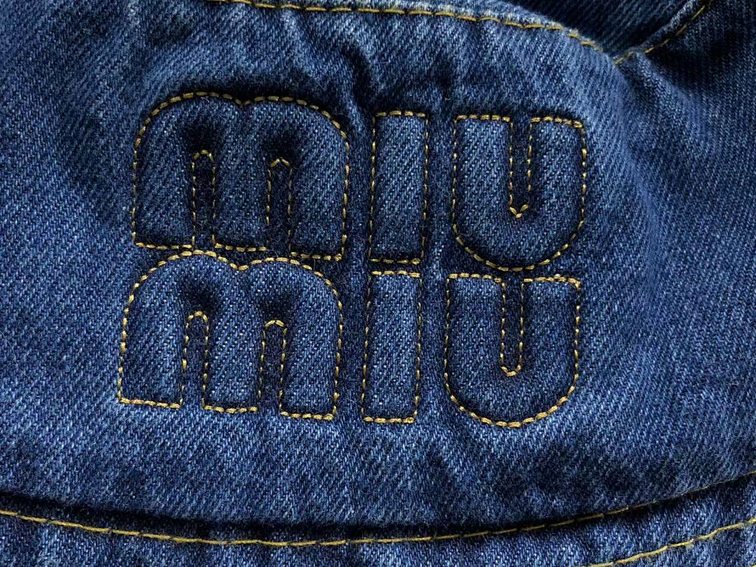 Miu Miu 95 M⭐U - Image 9
