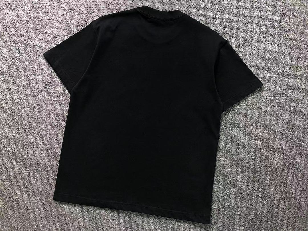 Louis Vuitton SHORTS 158 L⭐ T-SHIRT 2208020415 (Im 170Cm 60Kg I Wear Size S In The Phot) - Image 15