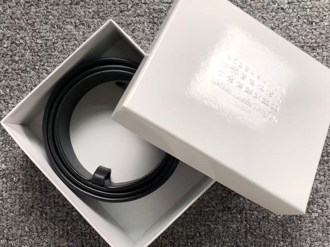 On Running 125 MAISON MARGIELA BELT 3206181221 (Long 109CM* Wide 4CM) - Image 5