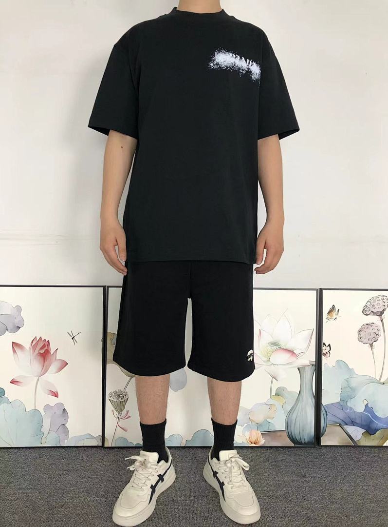 Prada 115 P⭐A⭐A T-SHIRT 405100421 (Im 170Cm 60Kg I Wear Size M In The Phot) - Image 3