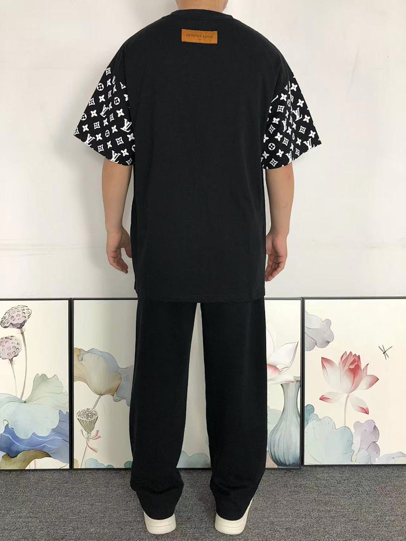 Louis Vuitton 118 L⭐ T-SHIRT 3112311521 (Im 170Cm 60Kg I Wear Size M In The Phot) - Image 4
