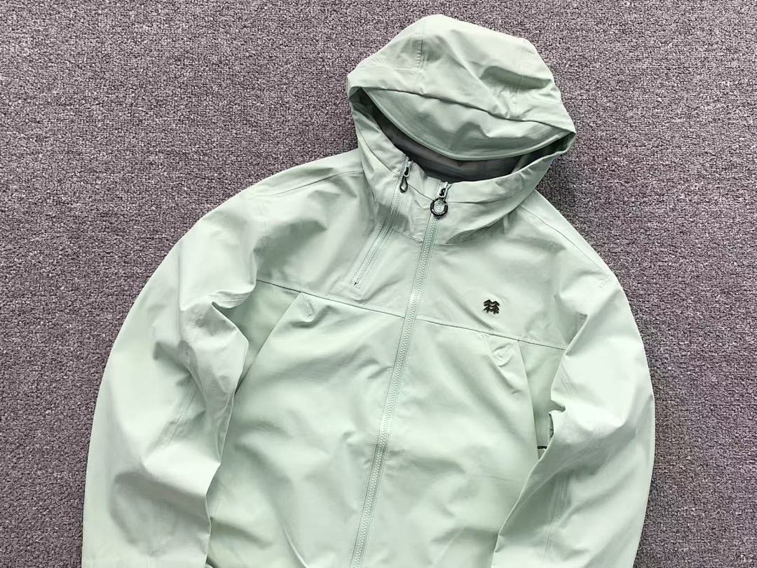 On Running 419 K⭐⭐ON SP⭐⭐T JACKET 21111505125 (Im 170Cm 60Kg I Wear Size M In The Phot) - Image 9