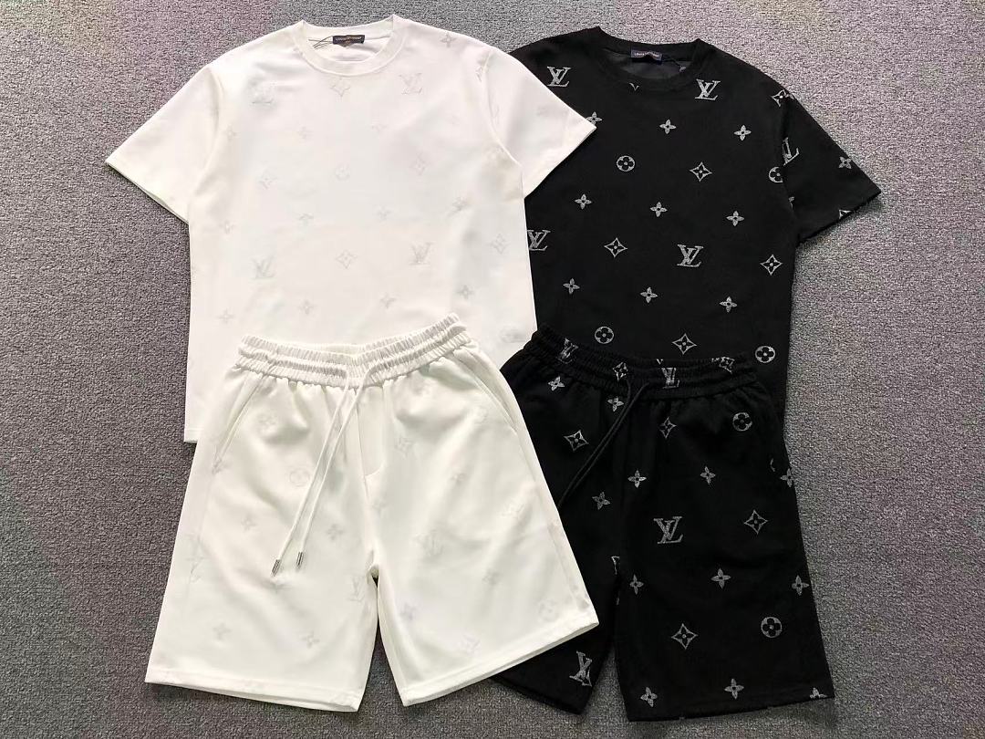 Louis Vuitton 218 L⭐ T-SHIRT SHORTS 5260212147 (Im 170Cm 60Kg I Wear Size XL In The Phot) - Image 6