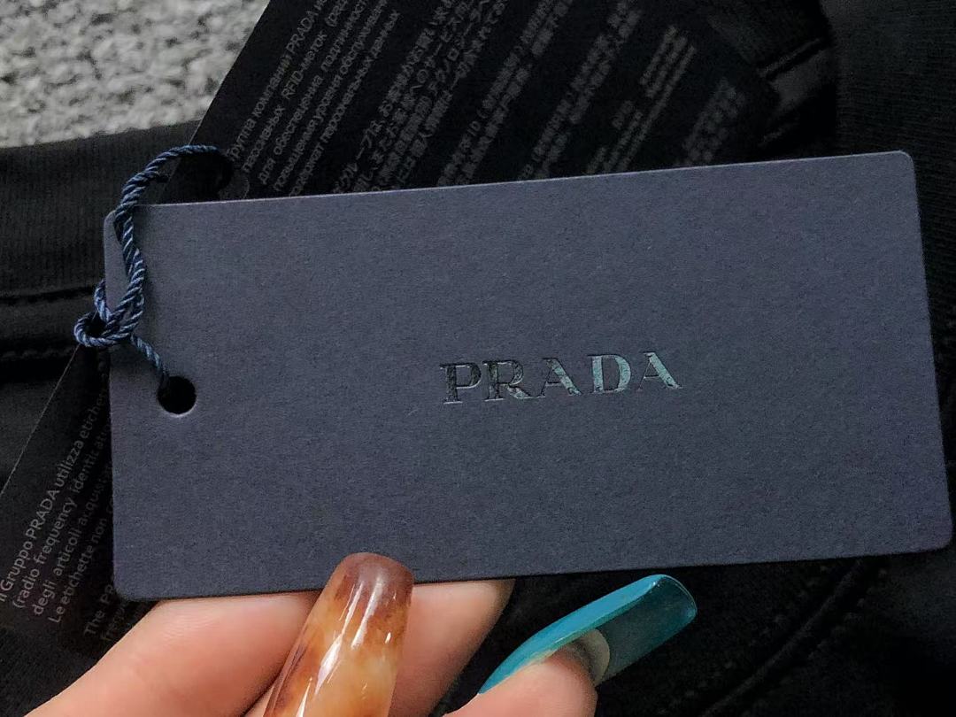 Prada 115 P⭐A⭐A T-SHIRT 520120620 (Im 170Cm 60Kg I Wear Size M In The Phot) - Image 22