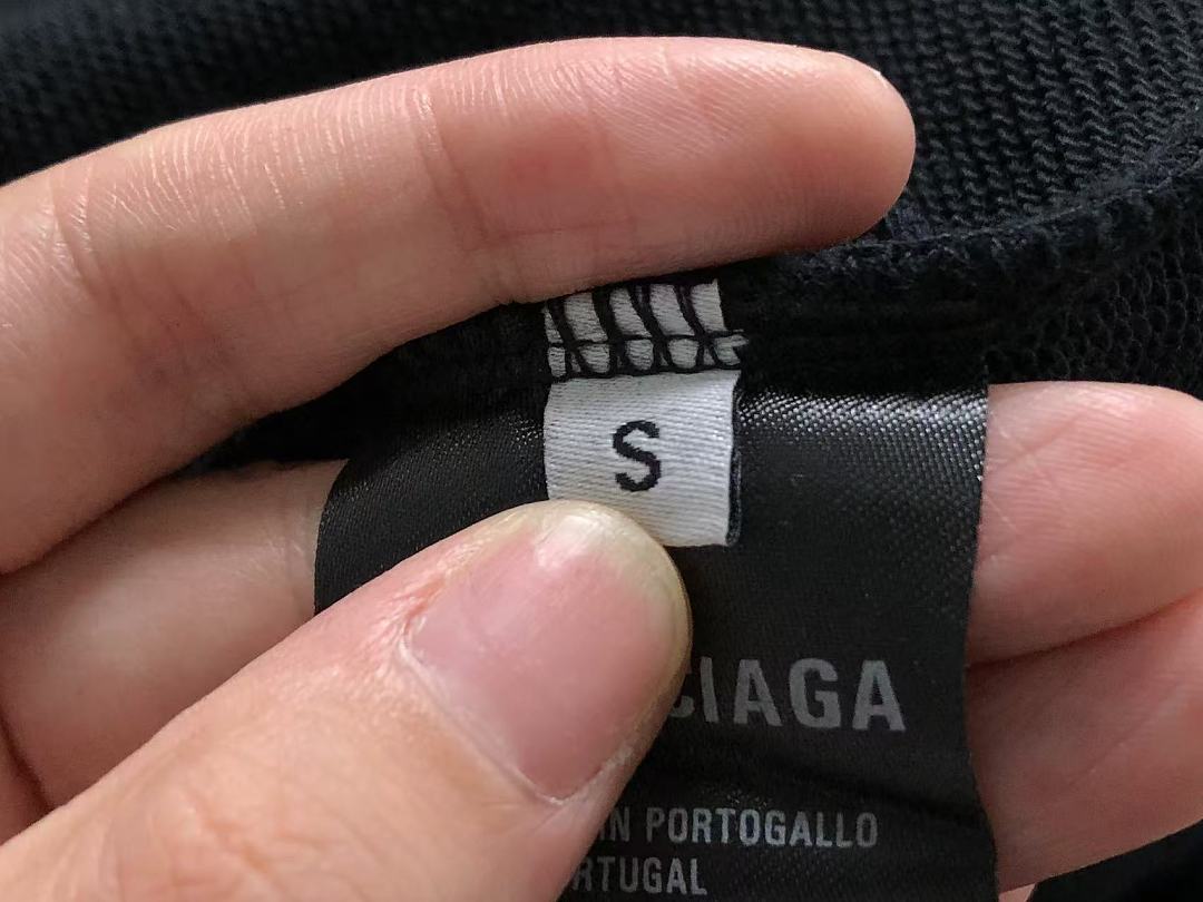 Balenciaga 225 B⭐L⭐⭐⭐IA⭐A HOODIE 42082103163 (Im 170Cm 60Kg I Wear Size S In The Phot) - Image 17