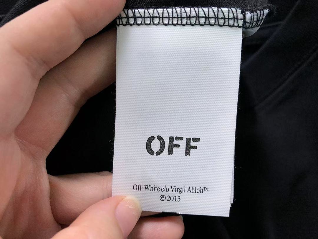 Off-White 105 OFF-WHITE T-SHIRT 5207182819 (Im 170Cm 60Kg I Wear Size M In The Phot) - Image 23