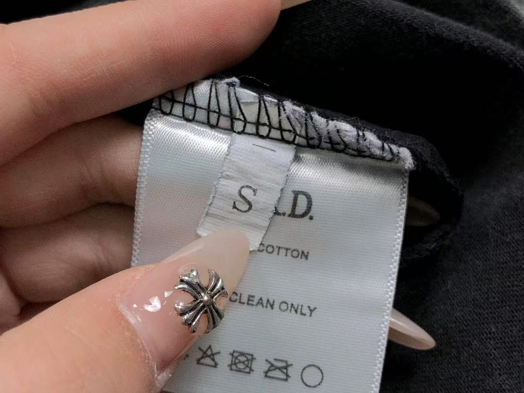 Chanel 108 ENFANTS RICHES DEPRIMES LONG SLEEVED 5211203162 (Im 170Cm 60Kg I Wear Size S In The Phot) - Image 18