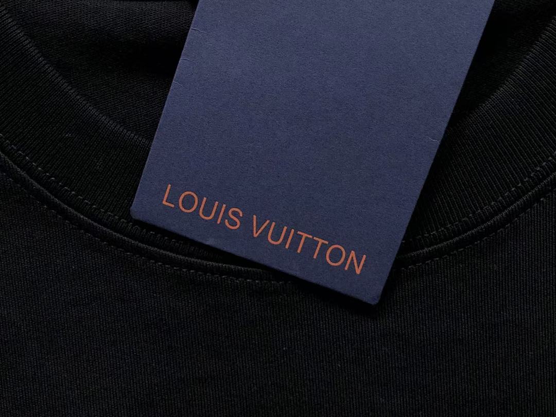 Louis Vuitton 135 L⭐ T-SHIRT 3203272617 (Im 170Cm 60Kg I Wear Size M In The Phot) - Image 22
