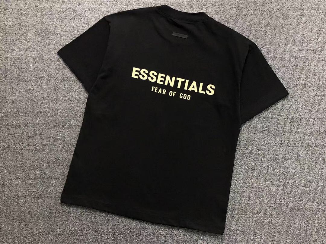 Fear of God 105 FOG T-SHIRT 31120517 (Im 170Cm 57Kg I Wear Size S In The Phot) - Image 8
