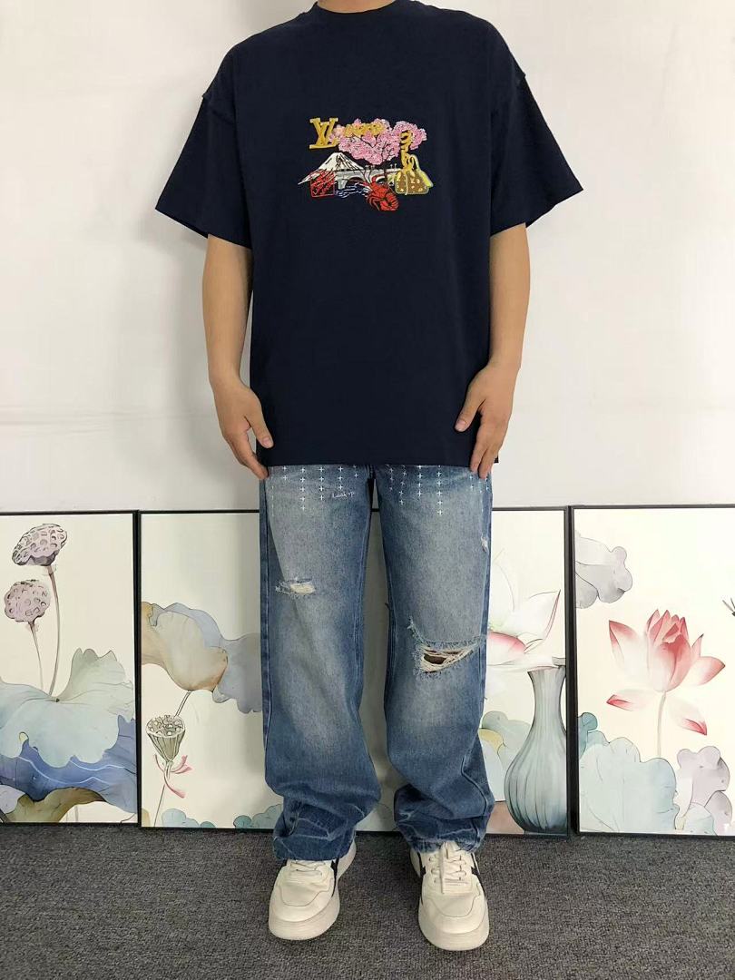 Louis Vuitton 108 L⭐ T-SHIRT 521175619 (Im 170Cm 60Kg I Wear Size S In The Phot) - Image 3
