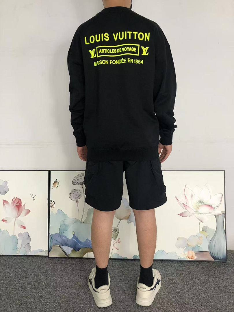 Louis Vuitton 165 L⭐ HOODIE 582916147 (Im 170Cm 60Kg I Wear Size M In The Phot) - Image 4
