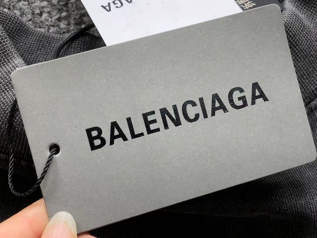 Balenciaga 135 B⭐L⭐⭐⭐IA⭐A T-SHIRT 42042009163 (Im 170Cm 60Kg I Wear Size XS In The Phot) - Image 14