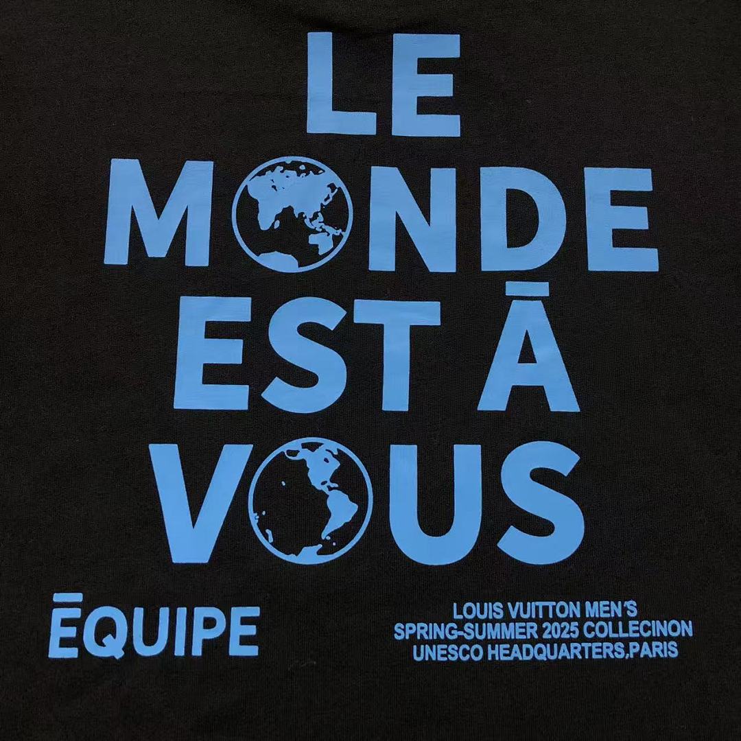 Louis Vuitton 108 L⭐ T-SHIRT 41062616126 (Im 170Cm 60Kg I Wear Size XS In The Phot) - Image 14