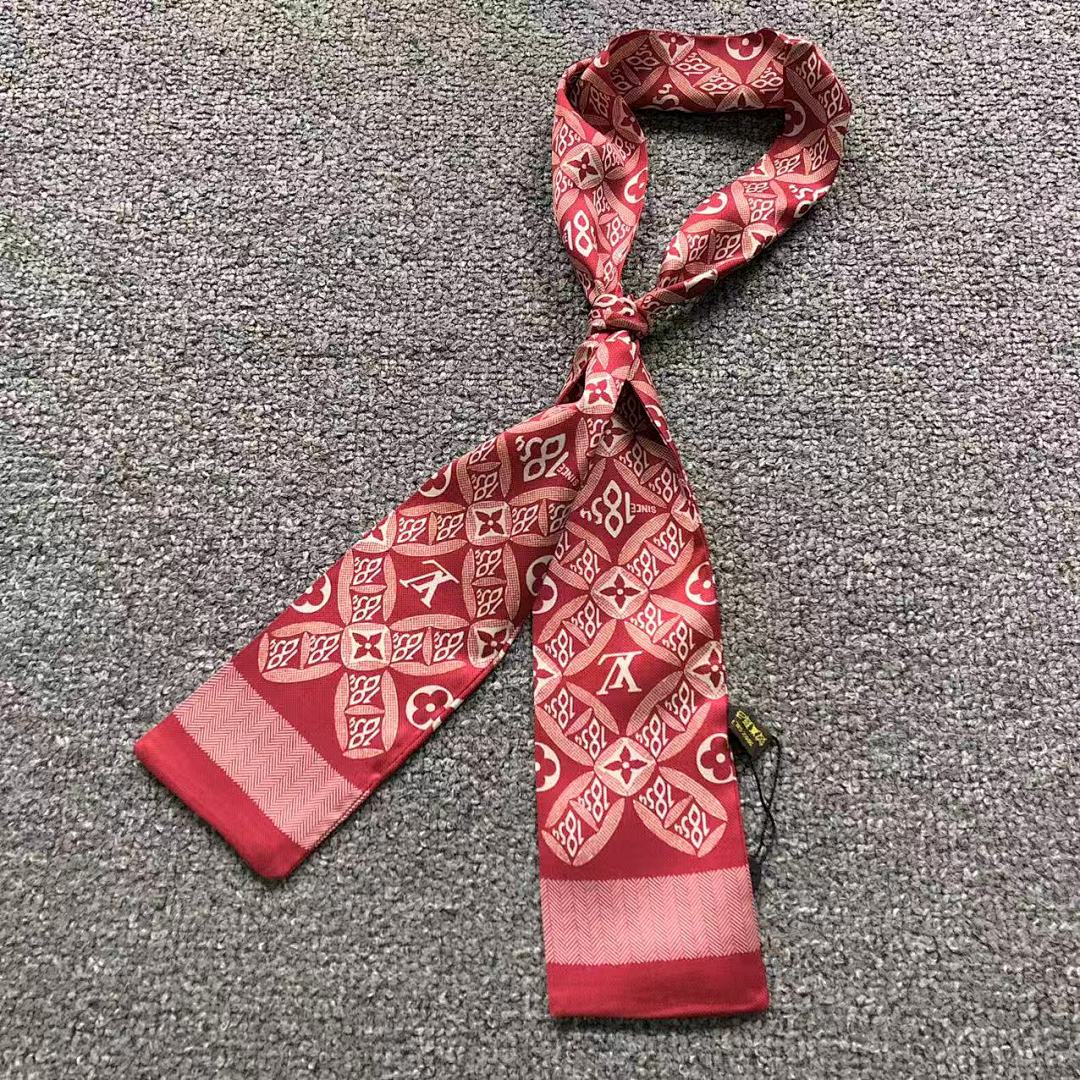 Louis Vuitton Louis Vuitton 68 L⭐ SCARF 5220740102 (Long 180CM* Wide 8CM*), photo 1