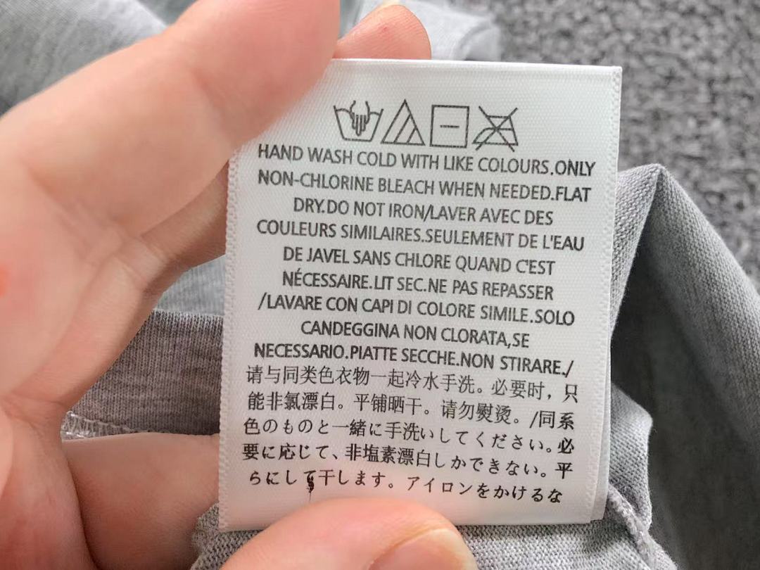 Fear of God 85 FOG T-SHIRT 1108110851 (Im 170Cm 60Kg I Wear Size M In The Phot) - Image 18