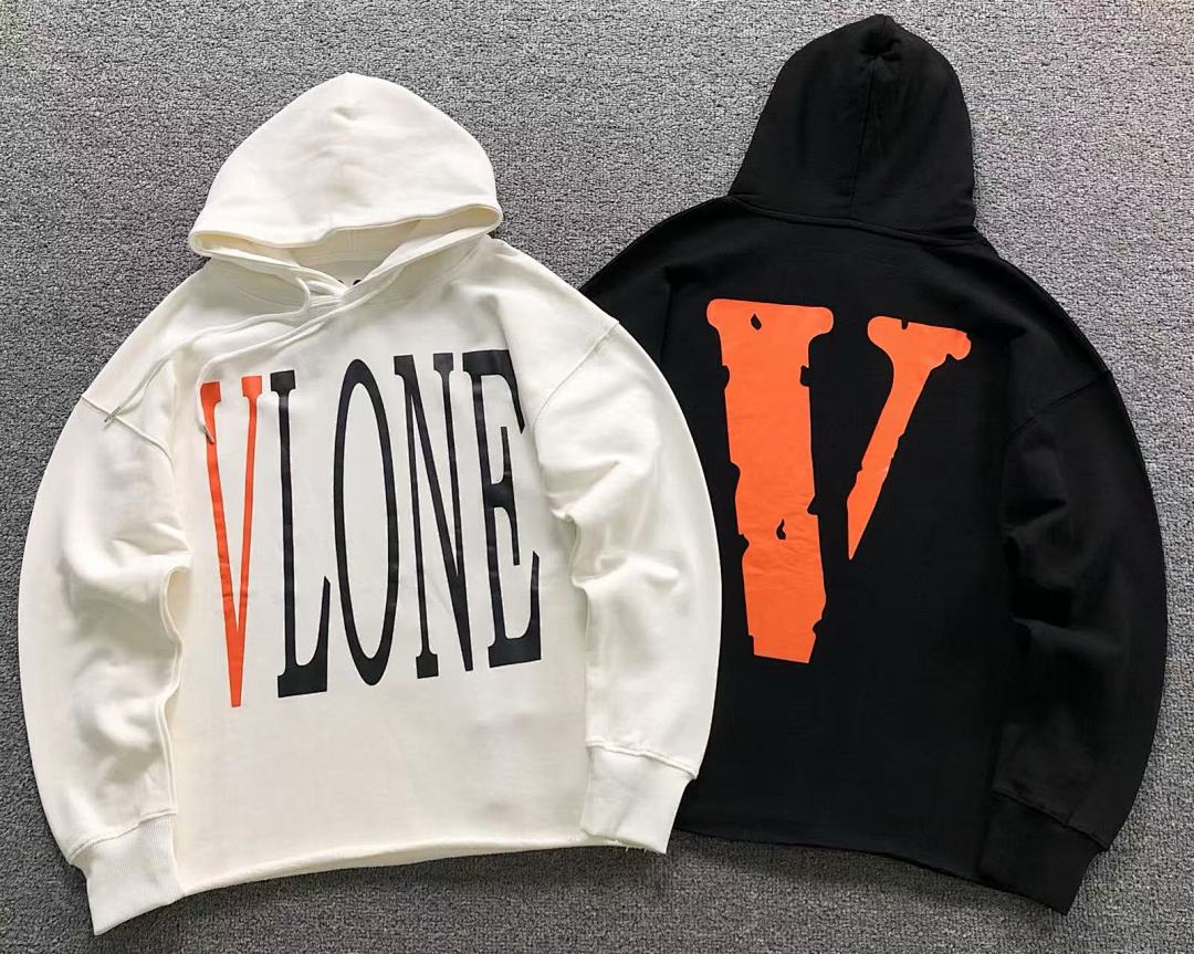 On Running 118 VLONE HOODIE 5101109102 (Im 170Cm 60Kg I Wear Size S In The Phot) - Image 5