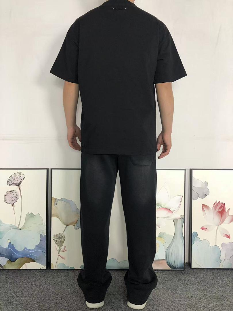 On Running 88 MAISON MARGIELA T-SHIRT 5212431162 (Im 170Cm 60Kg I Wear Size 44 In The Phot) - Image 4