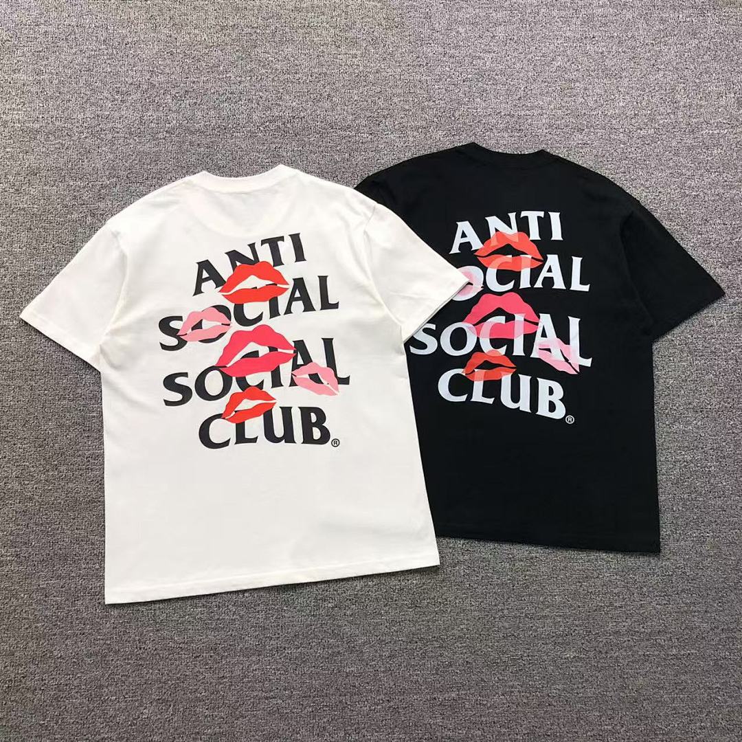 Christian Louboutin 85 ANTI SOCIAL CLUB T-SHIRT 111042902 (Im 170Cm 57Kg I Wear Size M In The Phot)