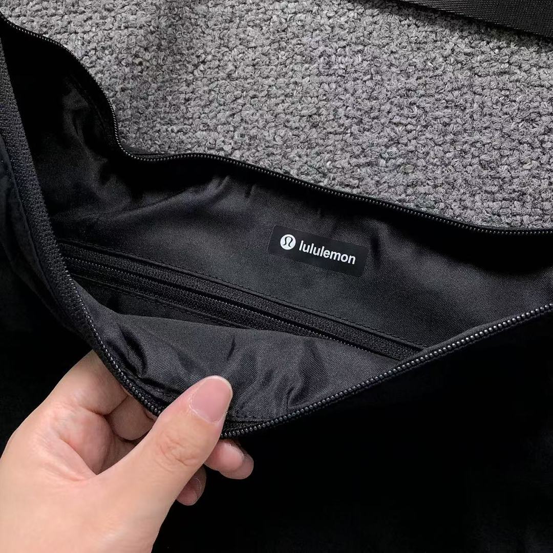 On Running 168 LULULEMON BAG 4207031277 (Long 47CM* Wide 16CM* High 27CM) - Image 29