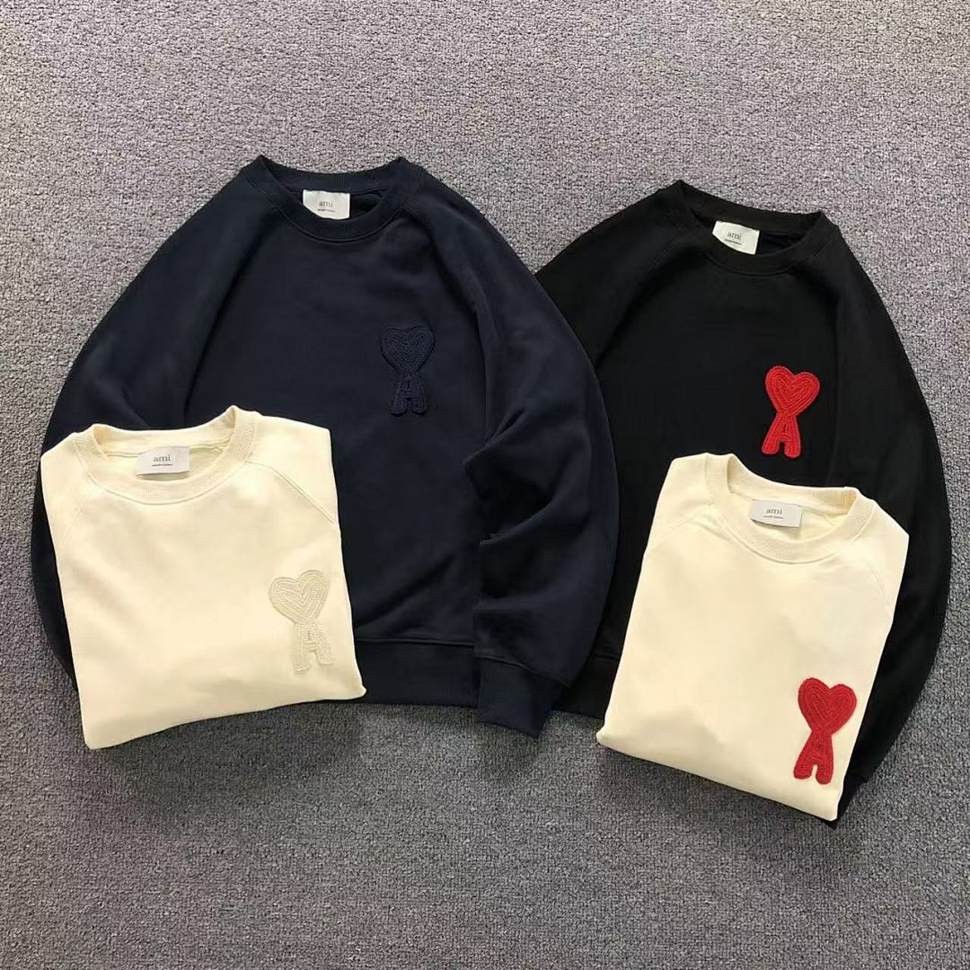 AMI 128 AMI HOODIE 3107080621 (Im 170Cm 60Kg I Wear Size S In The Phot)