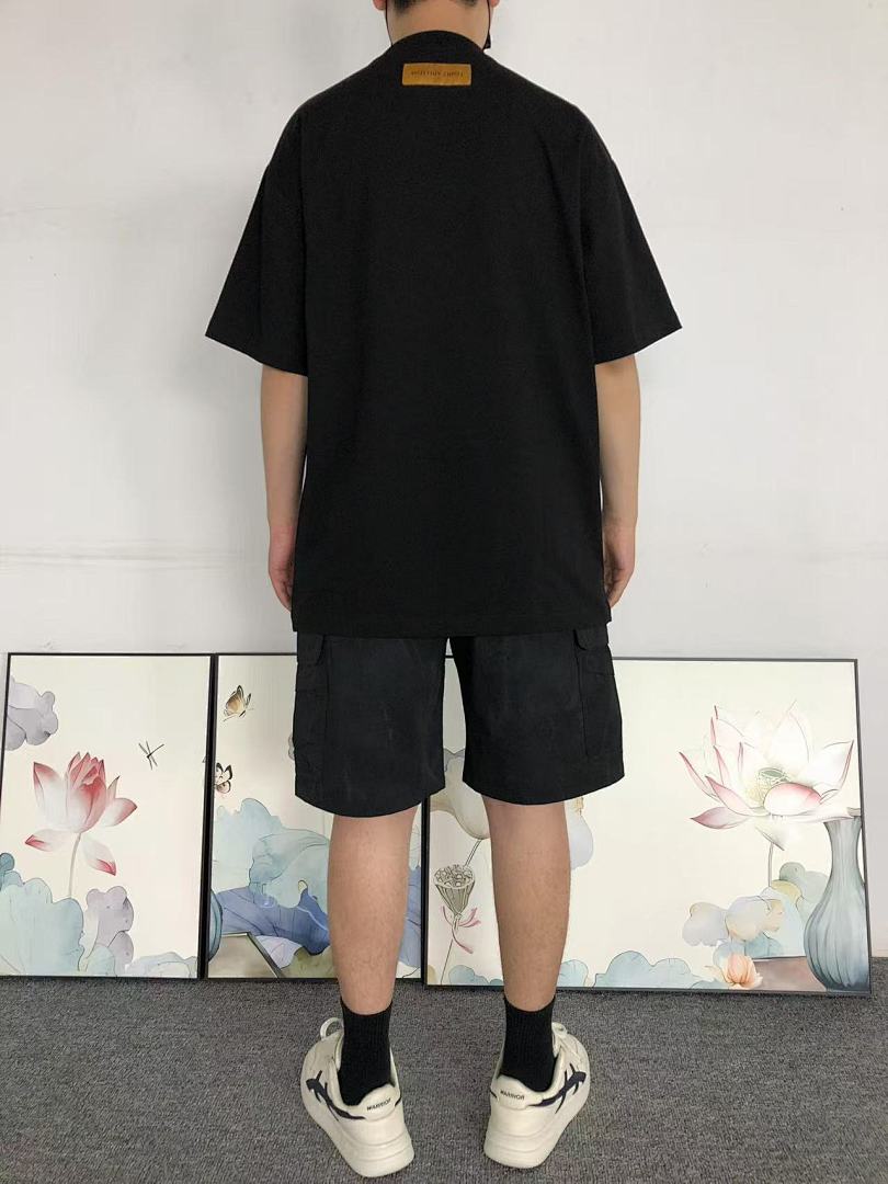 Louis Vuitton 108 L⭐T-SHIRT 41081914133 (Im 170Cm 60Kg I Wear Size XL In The Phot) - Image 4