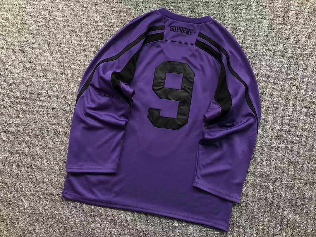 Supreme 195 S⭐⭐R⭐⭐E LONG SLEEVED 52090512182 (Im 170Cm 60Kg I Wear Size M In The Phot) - Image 7
